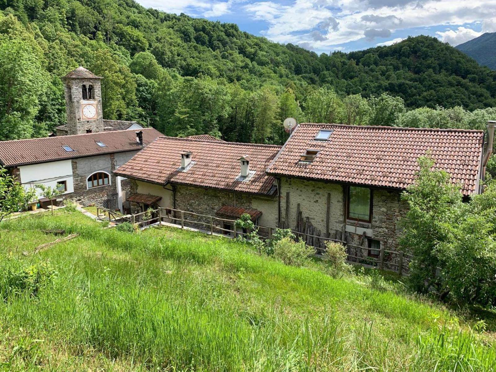 Affittacamere Montagne Verdi Varallo Zewnętrze zdjęcie